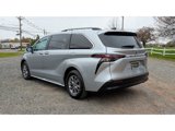 Used 2023 Toyota Sienna XLE image 5
