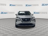 Used 2023 Nissan Rogue SV image 3