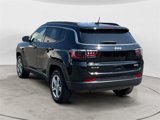 Used 2024 Jeep Compass Latitude image 3