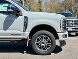 New 2025 Ford F350 4x4 Crew Cab Super Duty image 2