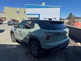 New 2025 Chevrolet Equinox LT image 3