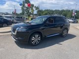New 2025 Nissan Pathfinder Platinum w/ Cargo Package image 3