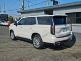 Used 2022 Cadillac Escalade Premium Luxury image 4