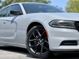 Used 2022 Dodge Charger SXT w/ Blacktop Package image 4