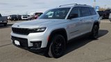 Used 2024 Jeep Grand Cherokee L Altitude image 4