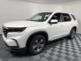 New 2025 Honda Pilot EX-L image 2
