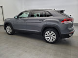 Used 2020 Volkswagen Atlas Cross Sport SE w/ Panoramic Sunroof Package image 3