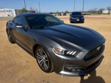 Used 2016 Ford Mustang Coupe image 3