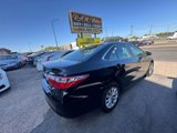 Used 2015 Toyota Camry LE image 3