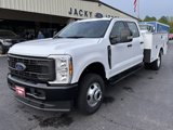 New 2025 Ford F350 XL image 2