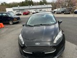 Used 2015 Ford Fiesta SE image 2