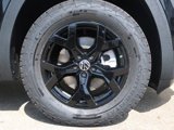 New 2025 Volkswagen Atlas Peak Edition SE image 5