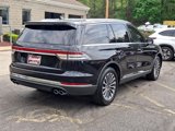 Used 2020 Lincoln Aviator Reserve w/ Equipment Group 201A image 6