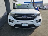 Used 2023 Ford Explorer XLT image 2