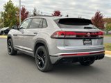 New 2025 Volkswagen Atlas Cross Sport SEL R-Line image 4