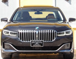 Used 2022 BMW 745e xDrive w/ Premium Package image 2