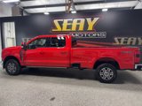 Used 2023 Ford F350 Lariat image 2
