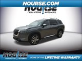 New 2025 Nissan Pathfinder Platinum image 4