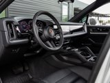 Certified 2025 Porsche Cayenne image 4