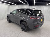 New 2025 Jeep Grand Cherokee Summit image 4