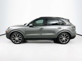 Certified 2024 Porsche Cayenne image 2