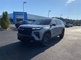 Certified 2024 Chevrolet Traverse RS w/ LPO, Floor Liner Package image 4