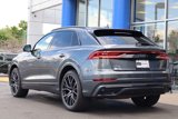 Used 2019 Audi Q8 Prestige image 3