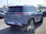 New 2025 Nissan Pathfinder Platinum image 4