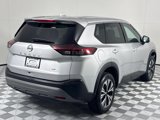 Used 2021 Nissan Rogue SV image 5