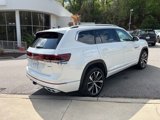 New 2025 Volkswagen Atlas SEL Premium R-Line image 3