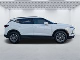 Used 2023 Chevrolet Blazer LT image 2