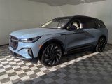 New 2025 Lincoln Nautilus Reserve image 4