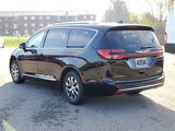 New 2025 Chrysler Pacifica Pinnacle image 3