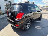 Used 2020 Chevrolet Trax LT w/ Sun & Sound Package image 4