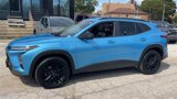Used 2025 Chevrolet Trax ACTIV w/ Sunroof Package image 3