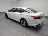 Used 2024 Nissan Altima 2.5 SV image 3