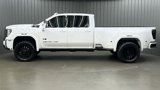 Used 2025 GMC Sierra 3500 Denali Ultimate image 2