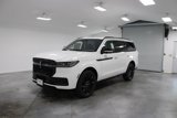 New 2025 Lincoln Navigator Reserve image 4