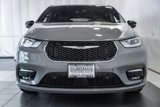 New 2025 Chrysler Pacifica Select image 2