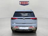 New 2025 Nissan Pathfinder Platinum image 3