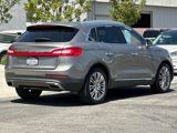 Used 2017 Lincoln MKX Reserve w/ Driver Assistance Package image 4