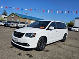 Used 2016 Dodge Grand Caravan SXT w/ UConnect Hands-Free Group image 3
