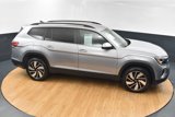 Used 2024 Volkswagen Atlas SE image 3