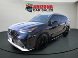Used 2024 Toyota Highlander XSE image 3