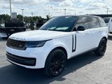 Used 2024 Land Rover Range Rover SE image 3