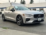 Used 2025 Volvo S60 B5 Core image 4