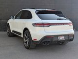 Certified 2024 Porsche Macan image 3