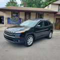 Used 2017 Jeep Cherokee Latitude w/ Cold Weather Group image 2