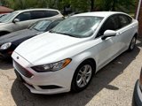 Used 2018 Ford Fusion SE image 2