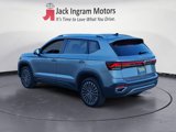 New 2025 Volkswagen Taos SE image 3